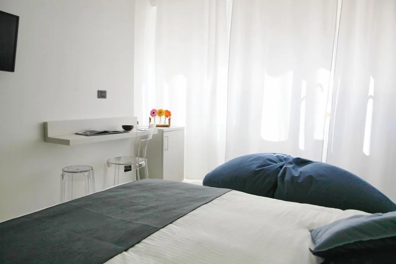 Be-Coloured Hotel Naples Italy