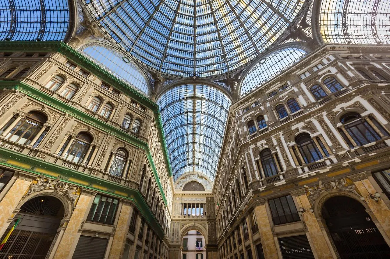 Be-Coloured Hotell Neapel Italien