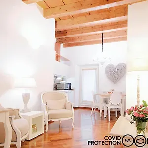 casa-bonifacio.hotelinveneto.com/