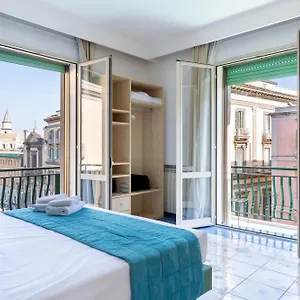 Napolit'amo Medina Hotel