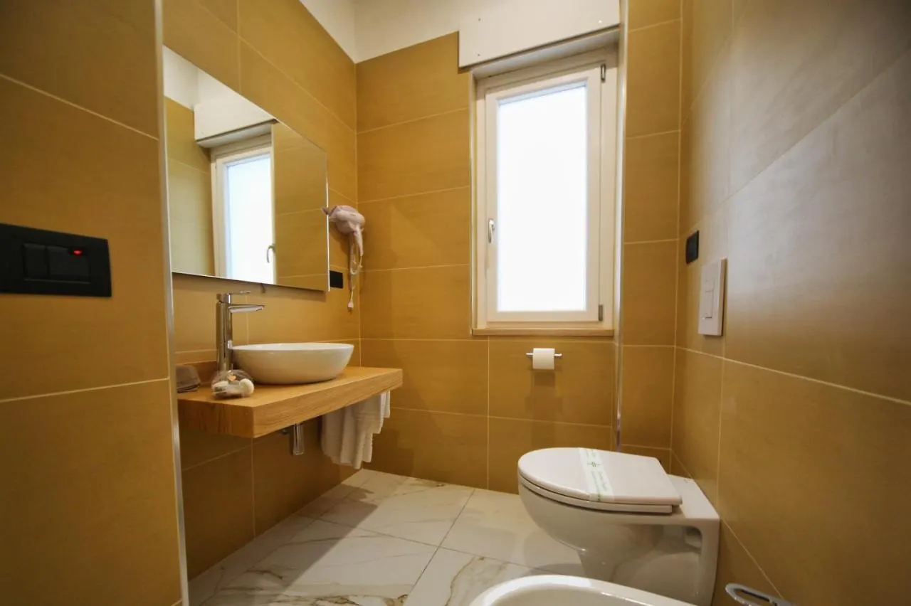 Guest house Be-Coloured Hotel Naples Italy