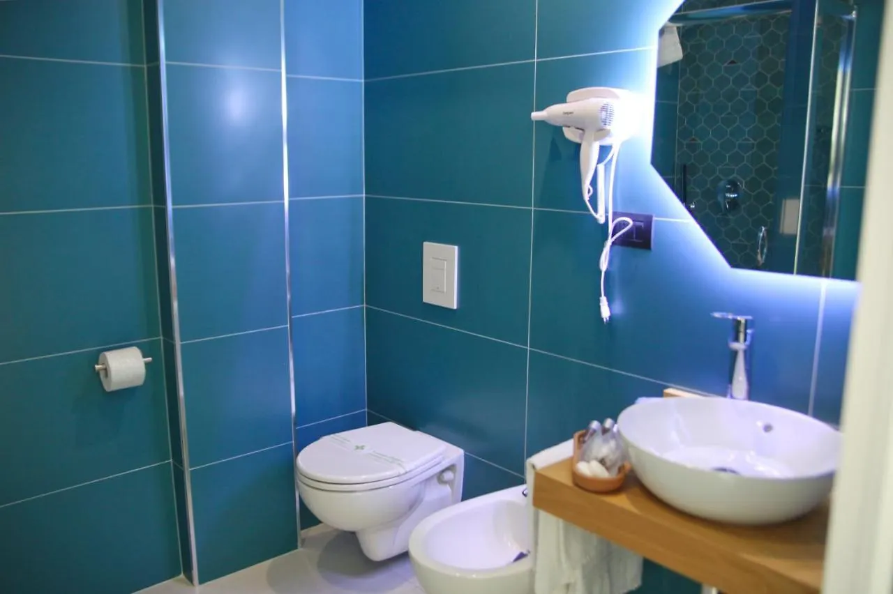 Be-Coloured Hotel Naples Guest house