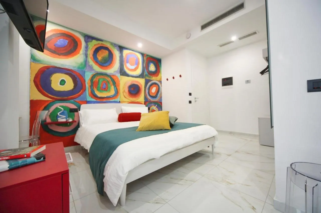 Be-Coloured Hotel Napels